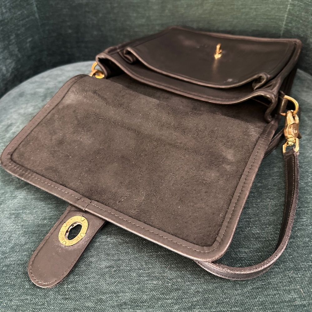 Coach Vintage Station Bag (black) - Picture 13 of 13